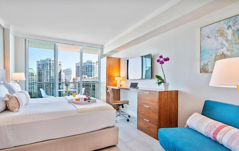 Miami Vacation Rentals Coconut Grove image