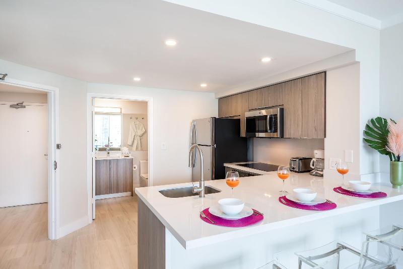 Miami Vacation Rentals Coconut Grove image