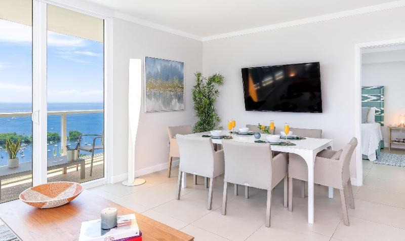 Miami Vacation Rentals Coconut Grove image