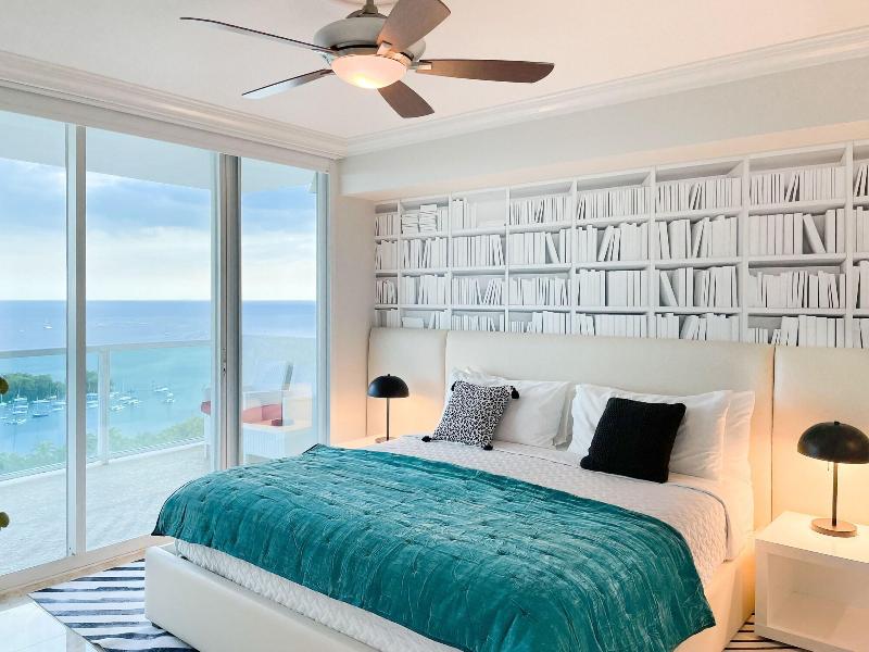 Miami Vacation Rentals Coconut Grove image