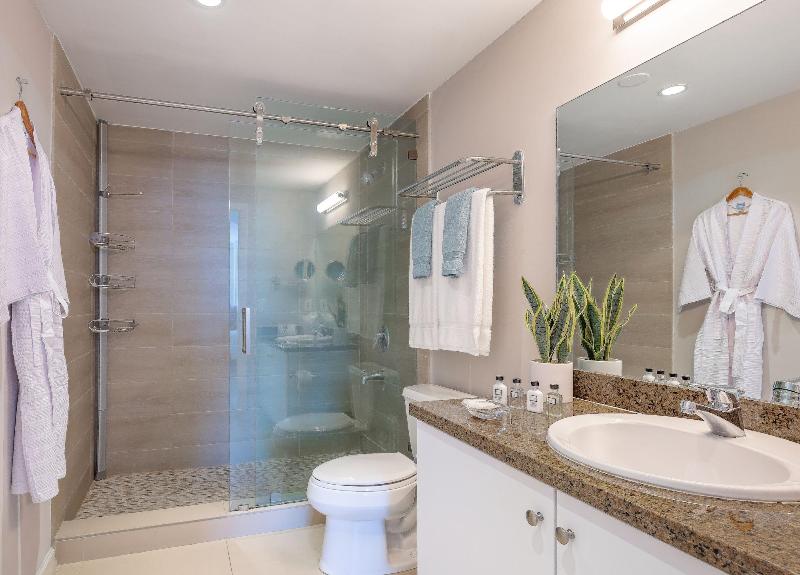 Miami Vacation Rentals Coconut Grove image