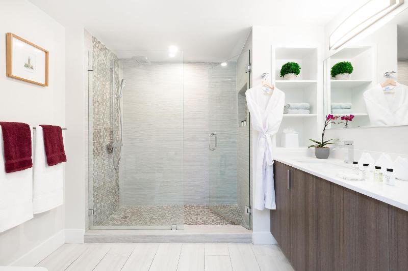 Miami Vacation Rentals Coconut Grove image