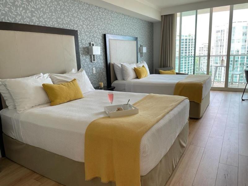 Miami Vacation Rentals Coconut Grove image