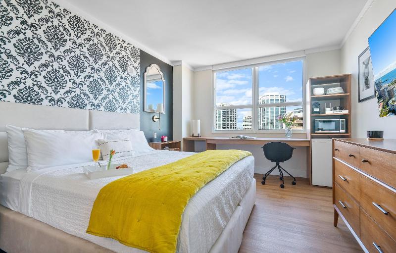Miami Vacation Rentals Coconut Grove image