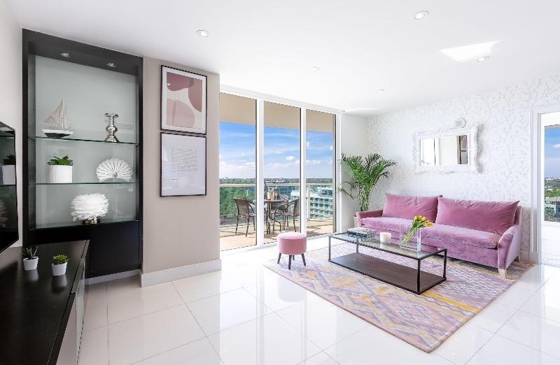 Miami Vacation Rentals Coconut Grove image