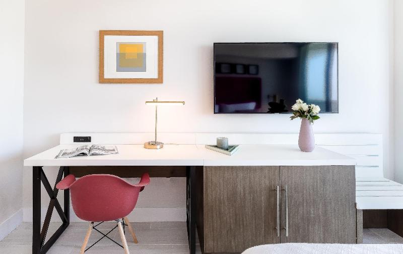 Miami Vacation Rentals Coconut Grove image