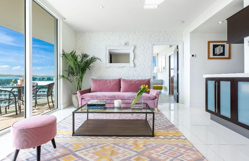 Miami Vacation Rentals Coconut Grove image