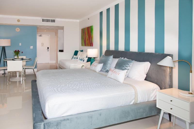Miami Vacation Rentals Coconut Grove image