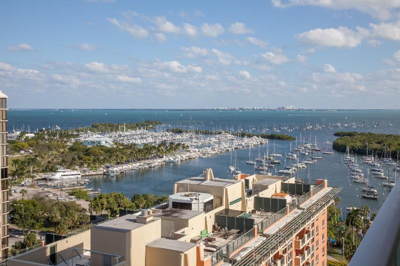 Miami Vacation Rentals Coconut Grove image