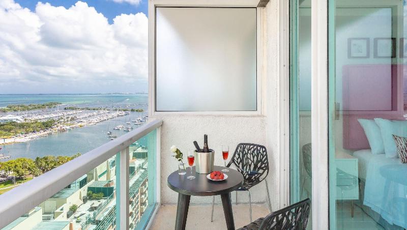 Miami Vacation Rentals Coconut Grove image