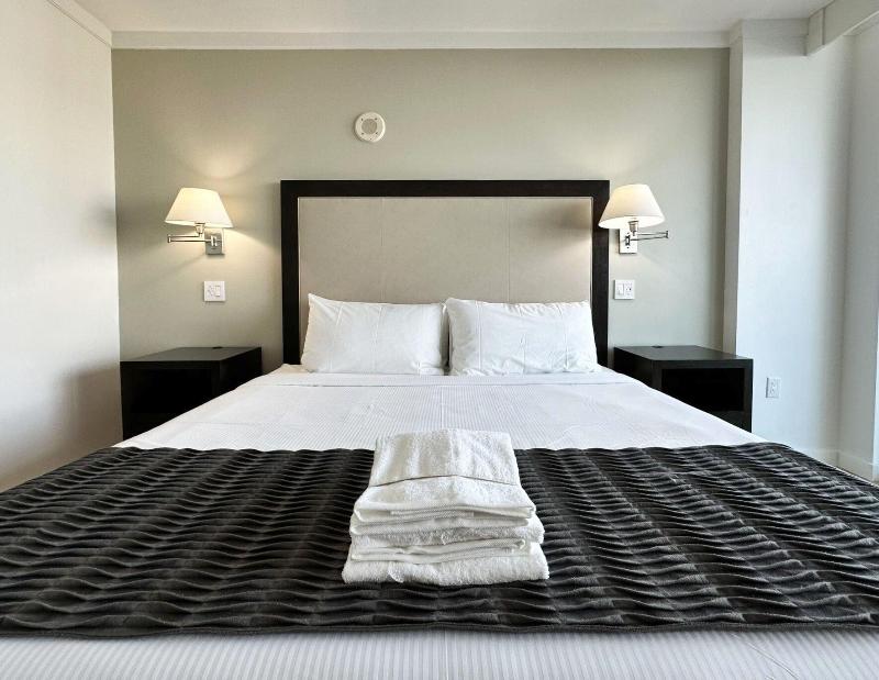 Miami Vacation Rentals Coconut Grove image