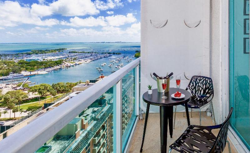 Miami Vacation Rentals Coconut Grove image