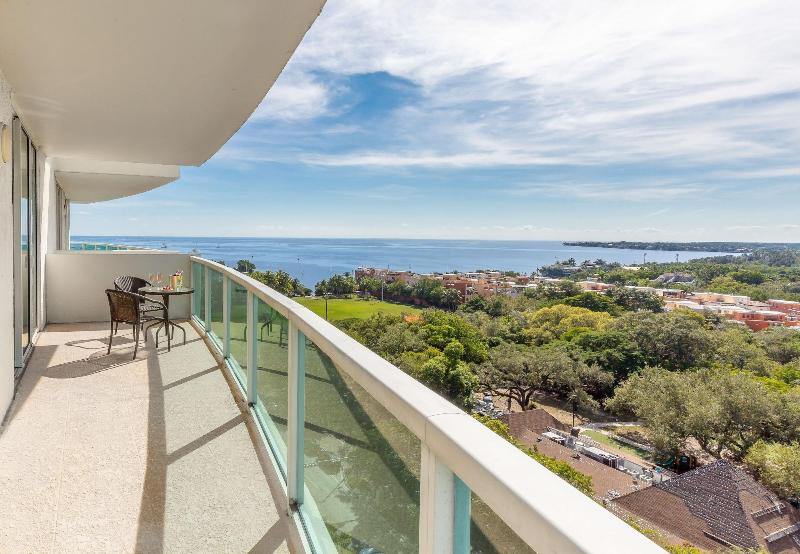 Miami Vacation Rentals Coconut Grove image