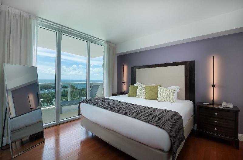 Miami Vacation Rentals Coconut Grove image