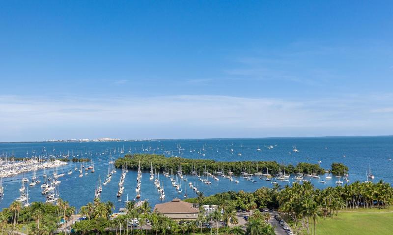 Miami Vacation Rentals Coconut Grove image