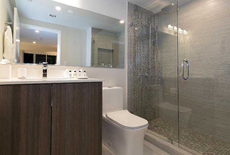 Miami Vacation Rentals Coconut Grove image