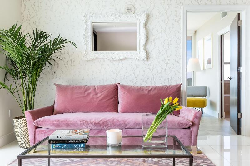 Miami Vacation Rentals Coconut Grove image