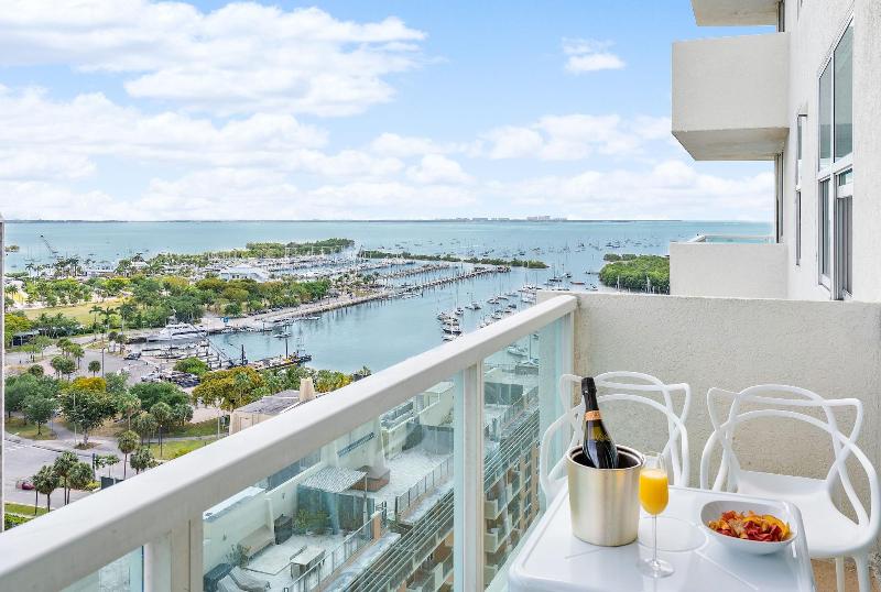 Miami Vacation Rentals Coconut Grove image
