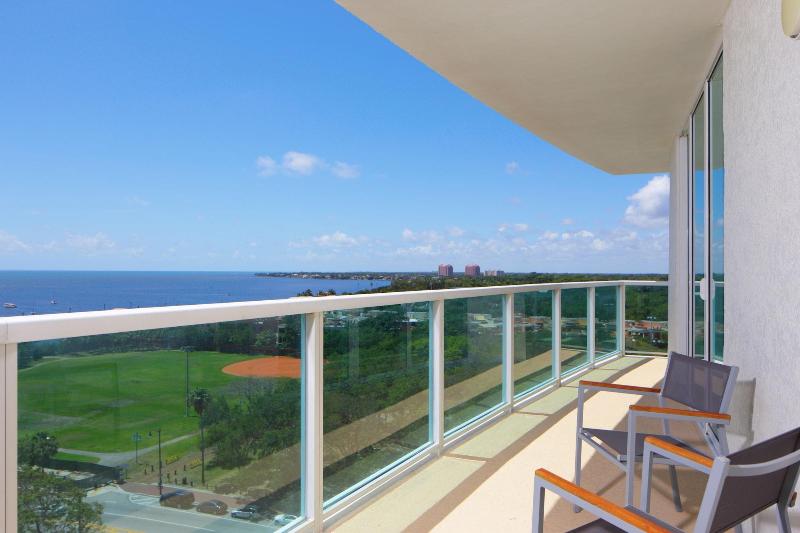 Miami Vacation Rentals Coconut Grove image