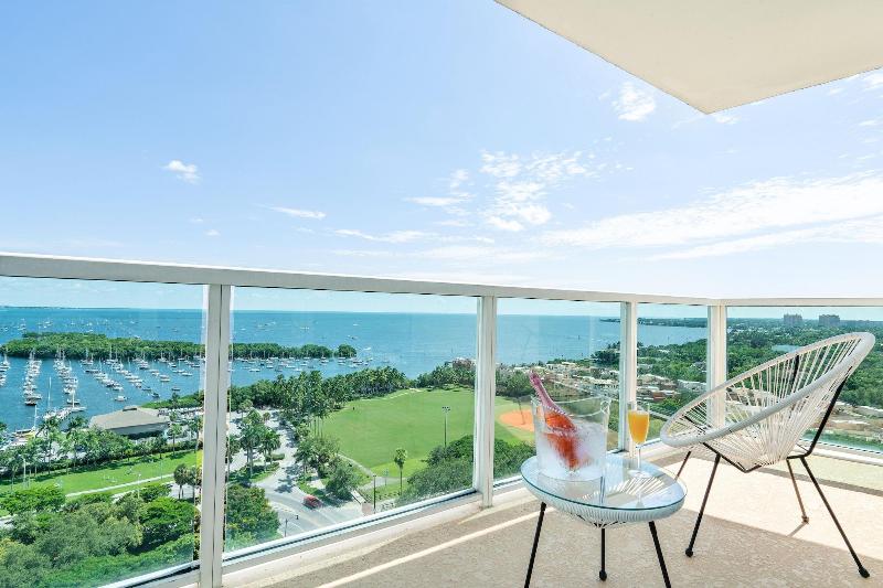 Miami Vacation Rentals Coconut Grove image