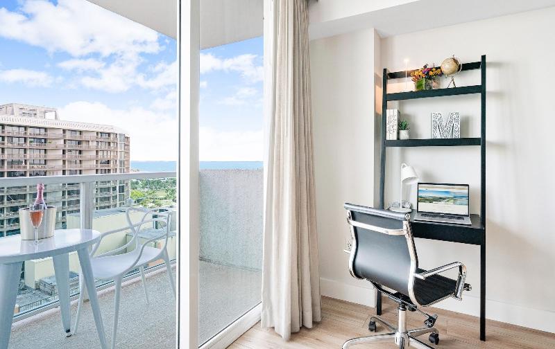 Miami Vacation Rentals Coconut Grove image