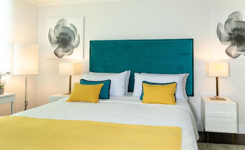 Miami Vacation Rentals Coconut Grove image