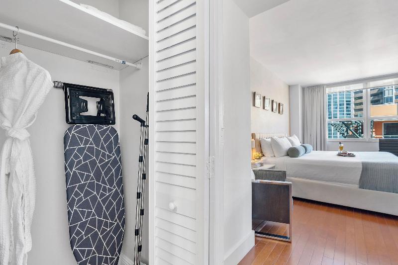 Miami Vacation Rentals Coconut Grove image