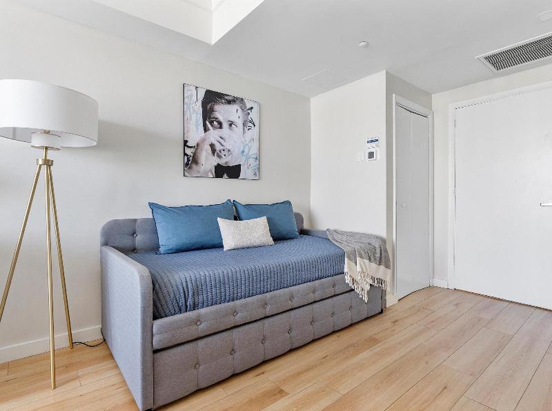 Miami Vacation Rentals Coconut Grove image