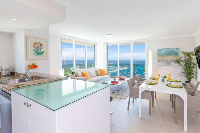 Miami Vacation Rentals Coconut Grove image