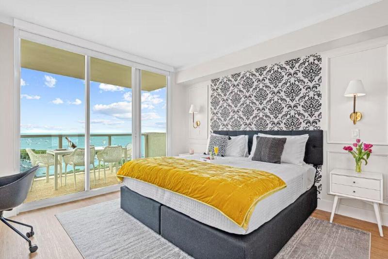 Miami Vacation Rentals Coconut Grove image