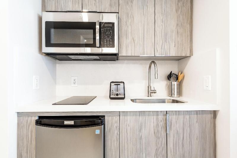 Miami Vacation Rentals Coconut Grove image