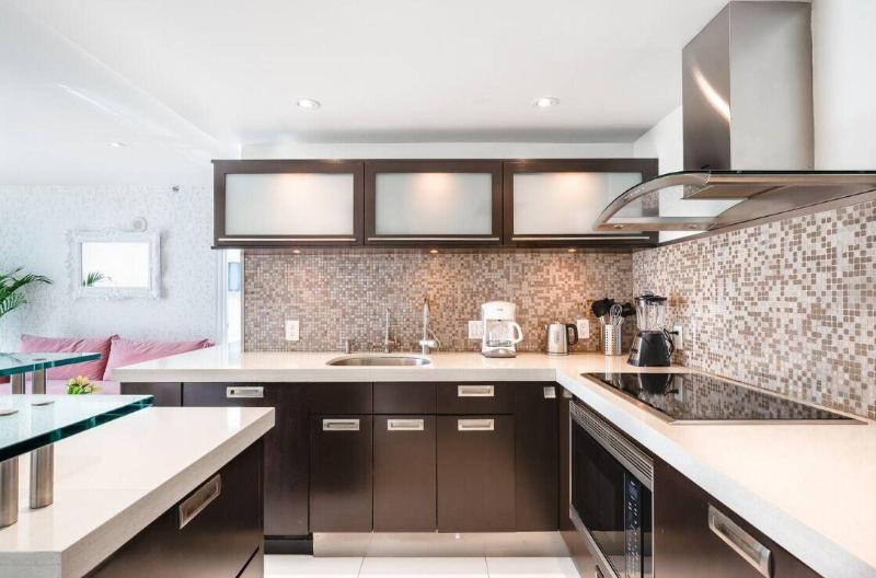 Miami Vacation Rentals Coconut Grove image