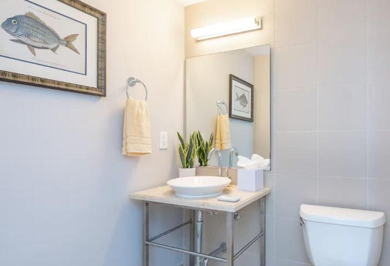 Miami Vacation Rentals Coconut Grove image