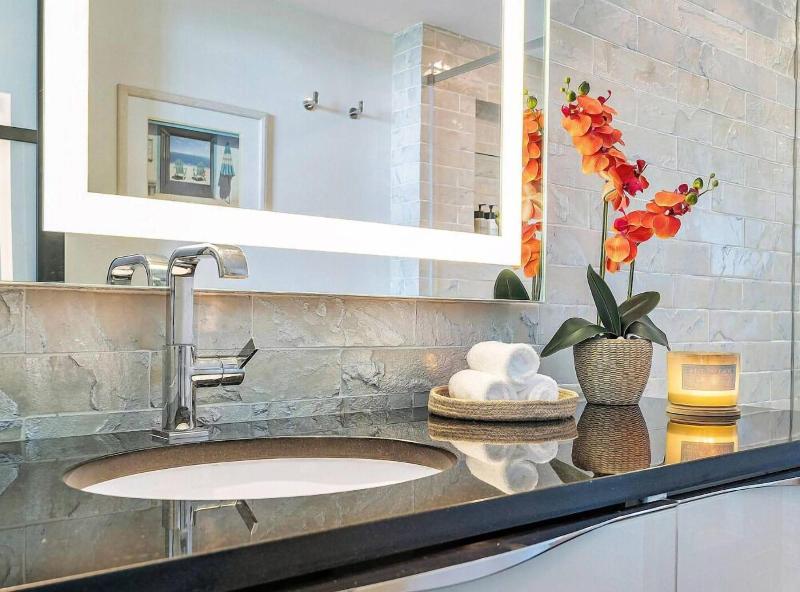 Miami Vacation Rentals Coconut Grove image