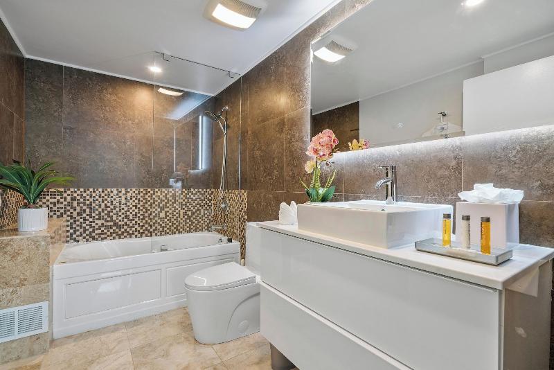 Miami Vacation Rentals Coconut Grove image
