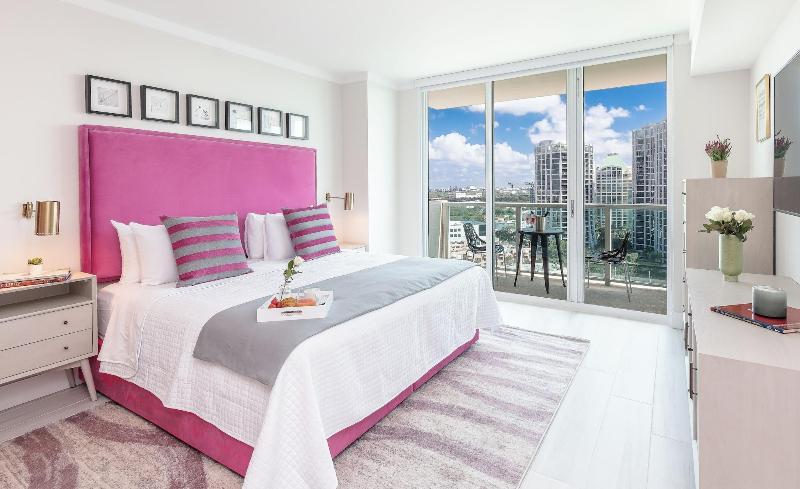 Miami Vacation Rentals Coconut Grove image