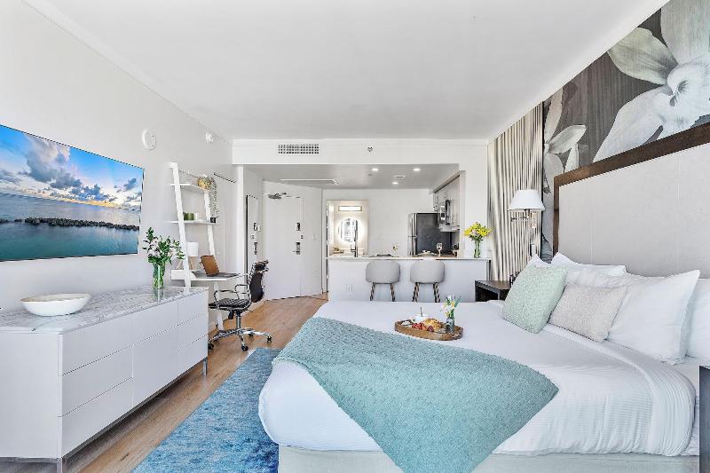 Miami Vacation Rentals Coconut Grove image