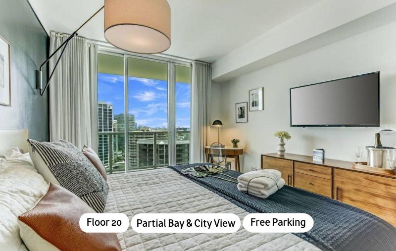 Miami Vacation Rentals Coconut Grove image