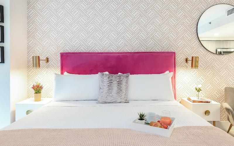 Miami Vacation Rentals Coconut Grove image