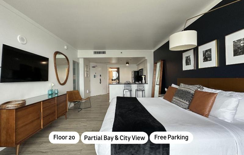 Miami Vacation Rentals Coconut Grove image
