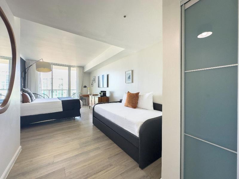 Miami Vacation Rentals Coconut Grove image
