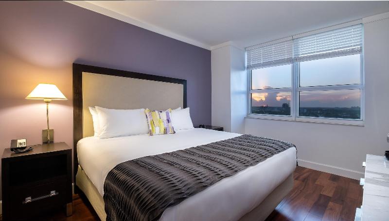 Miami Vacation Rentals Coconut Grove image