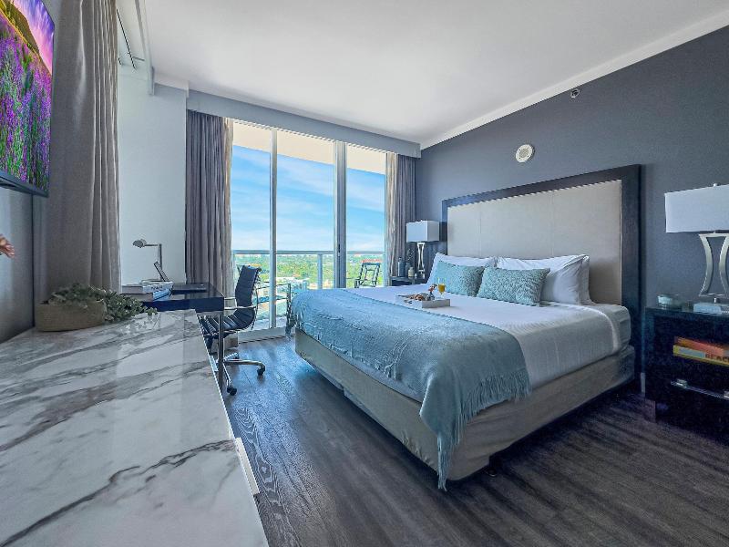 Miami Vacation Rentals Coconut Grove image