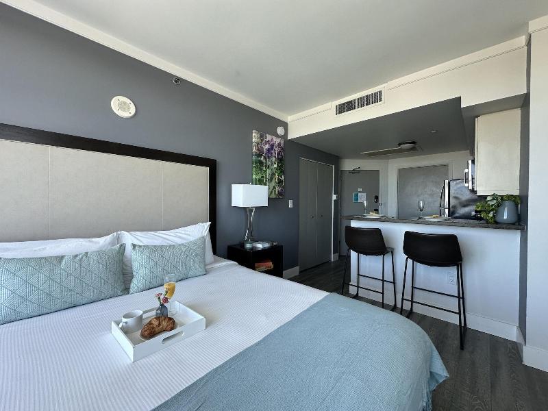Miami Vacation Rentals Coconut Grove image