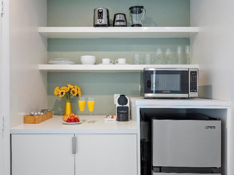 Miami Vacation Rentals Coconut Grove image