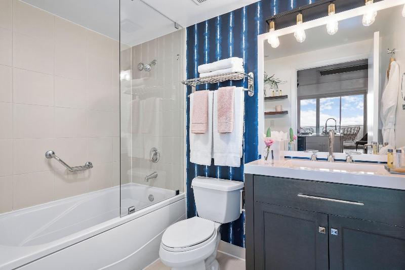 Miami Vacation Rentals Coconut Grove image