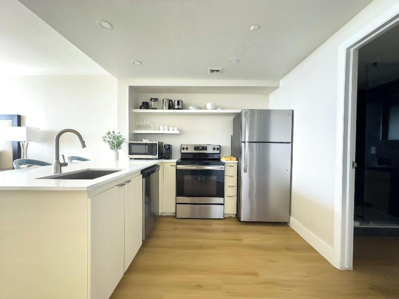Miami Vacation Rentals Coconut Grove image