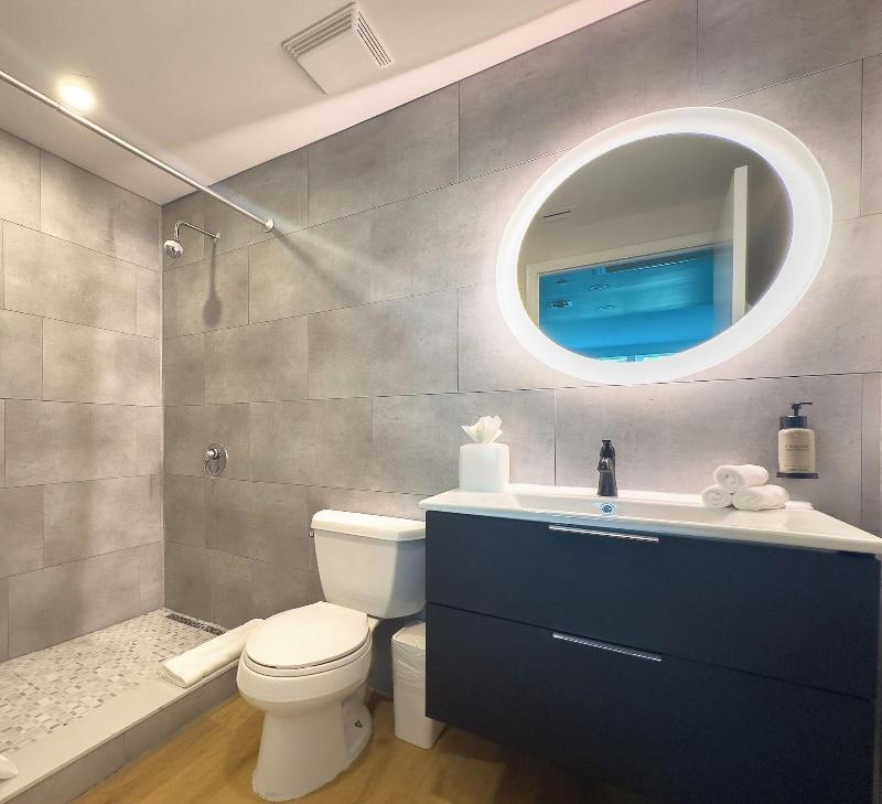 Miami Vacation Rentals Coconut Grove image