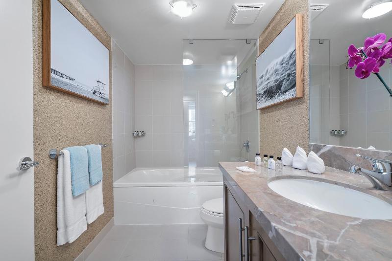 Miami Vacation Rentals Coconut Grove image