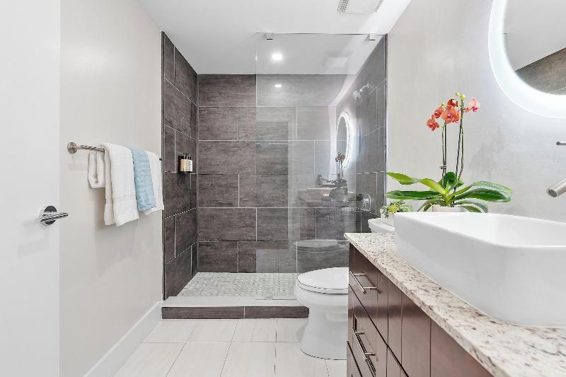 Miami Vacation Rentals Coconut Grove image